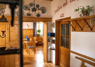 Restaurant Zum Griechen – Eingang in Pliening